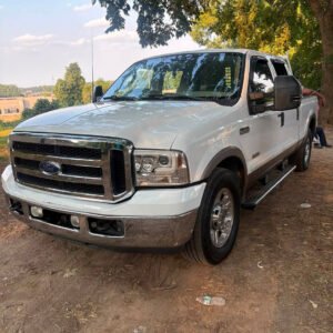 2007 Ford F250 Lariat. Power Stroke V8 6.0 Diesel. Fully Bulletproof studded and deleted. 160k Miles. Ac/Heat.