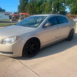 2013 Chevy Malibu. 170k Miles. Ac/Heat.