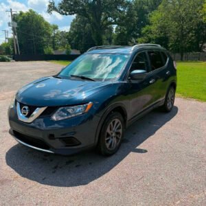 2016 Nissan Rogue. 160k Miles. Ac/Heat. Remote Start. Bigroof. Backup Cam. Bluetooth.